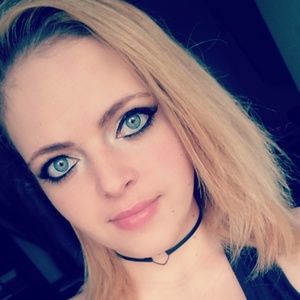 Meet your Posher, Joanna